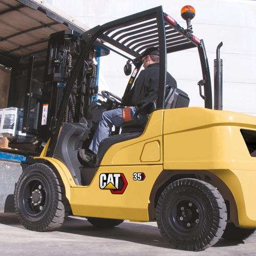 electric-counterbalance-forklift